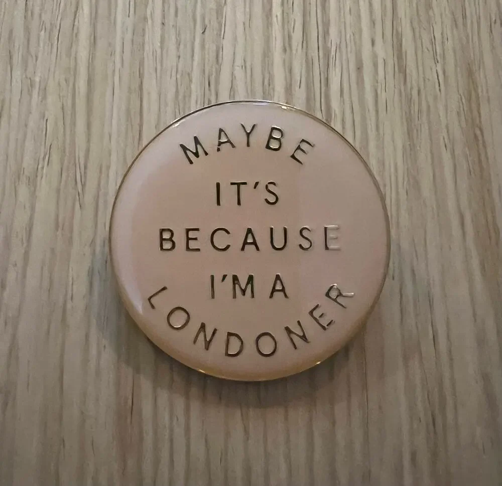 BURBERRY COLLECTORS LONDONER PIN BRAND NEW FACTORY SEALED 100% AUTHENTIC RARE
